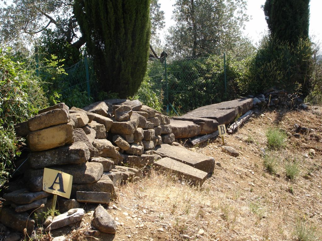 Foto sito archeologico Tomba dell’Arciere