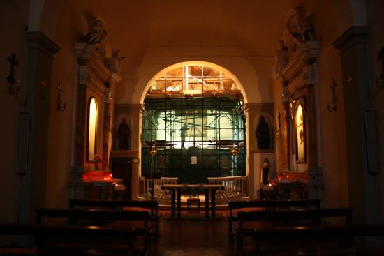 San Vivaldo - la chiesa, al momento in restauro | img_7373.jpg